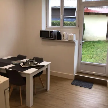 Vic 2.4 * Vic-sur-Cere